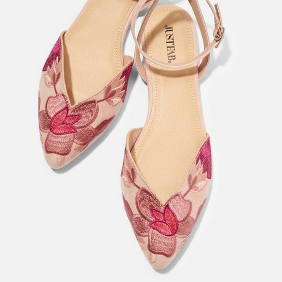 JustFab Shoes - JustFab Venice blush floral pointed toe flat